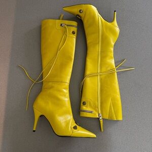 L’Intervalle Beyoncé Lime Leather Boots